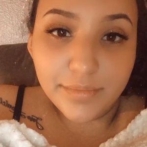 Meet your Posher, Zoë